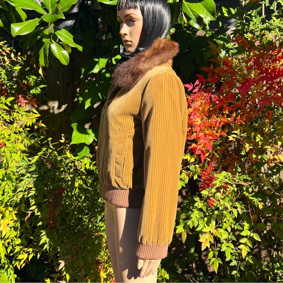 1970s Corduroy and Genuine Rabbit Fur Reversible Bomber Jacket - Picture 3 of 7